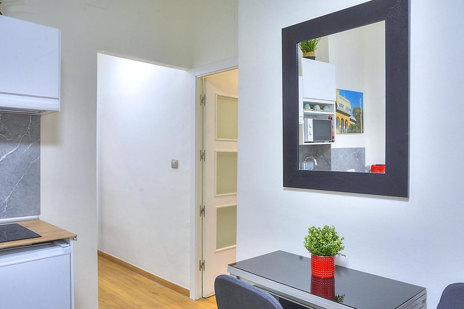 Family Luxury Argote Apartment Севиля Екстериор снимка
