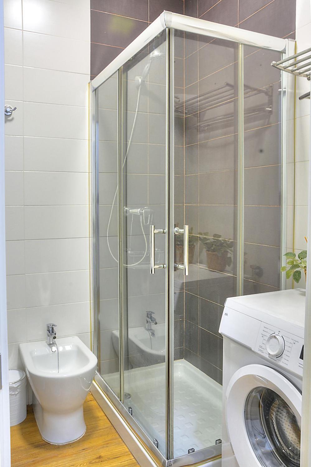 Family Luxury Argote Apartment Севиля Екстериор снимка