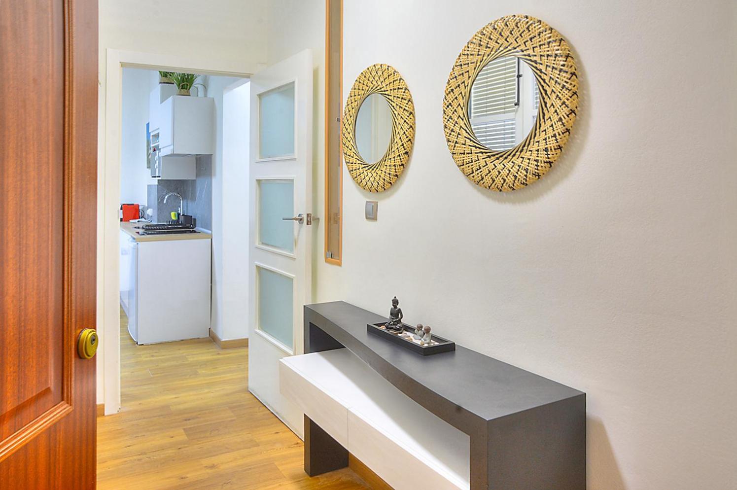 Family Luxury Argote Apartment Севиля Екстериор снимка